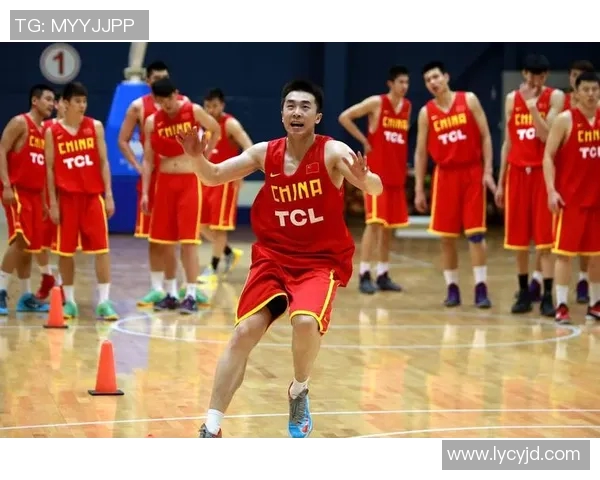 CBA球队后场球员表现及技术数据