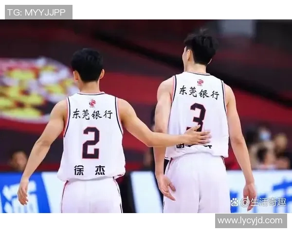 CBA季后赛激烈对决赛程及展望